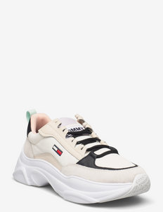 TOMMY JEANS LIGHTWEIGHT SHOE - low top sneakers - sugarcane