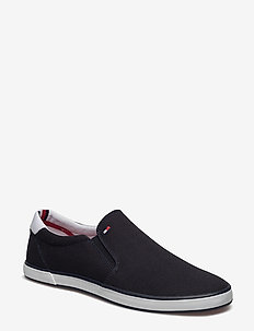tommy slip on