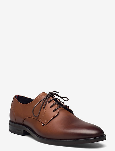 EMBOSSED HILFIGER LEATHER SHOE - laced shoes - winter cognac