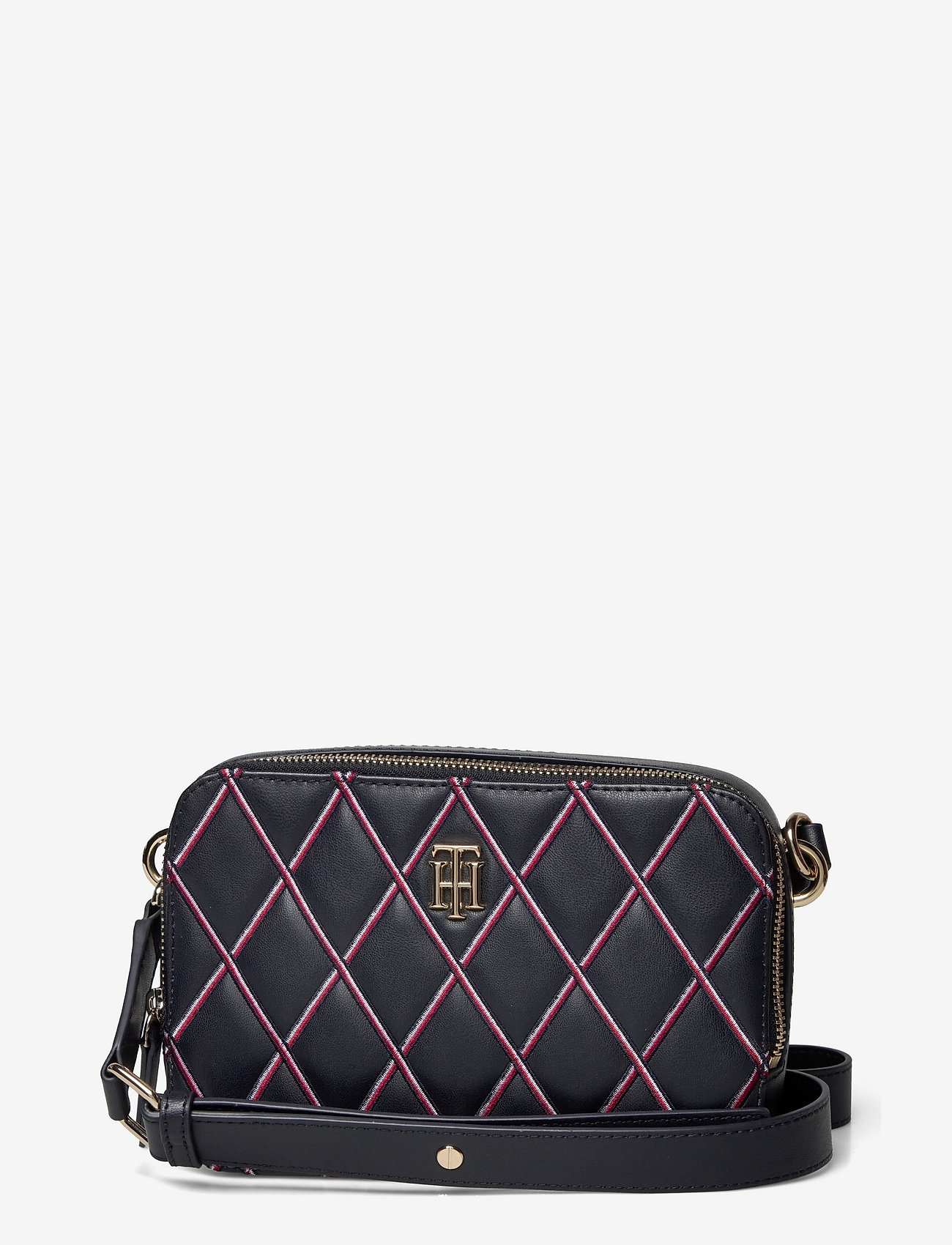 tommy hilfiger quilted bag