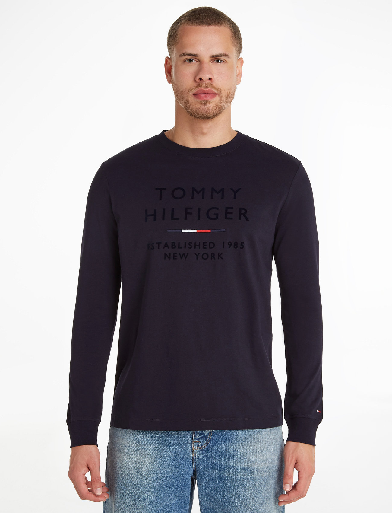 Tommy Hilfiger Stacked New Flock Ls Tee - Long-sleeved t-shirts - Boozt.com