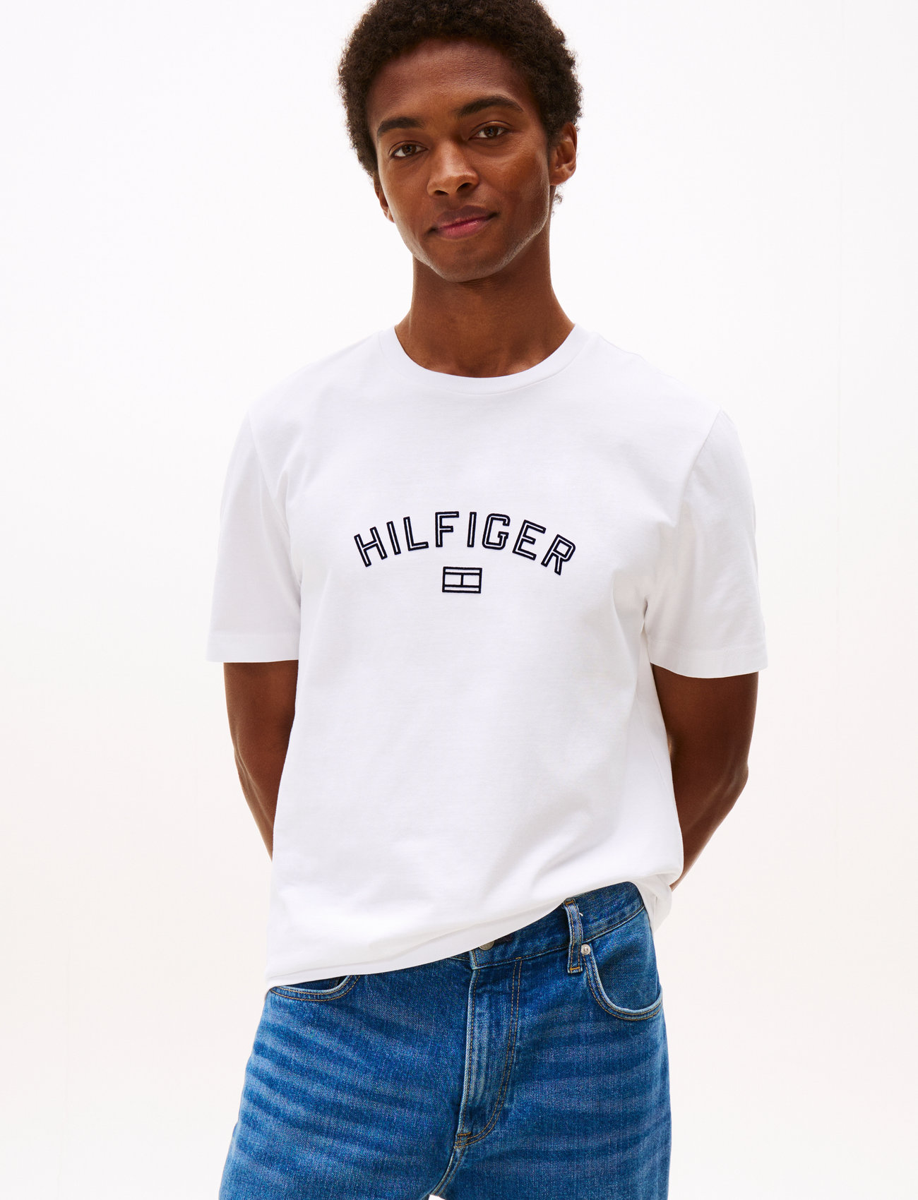Tommy Hilfiger Hilfiger Flock Tee, S, White, T-Shirts > Kortærmede, Herre