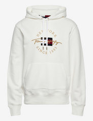 tommy icon sweater