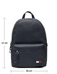 tommy hilfiger sport backpack