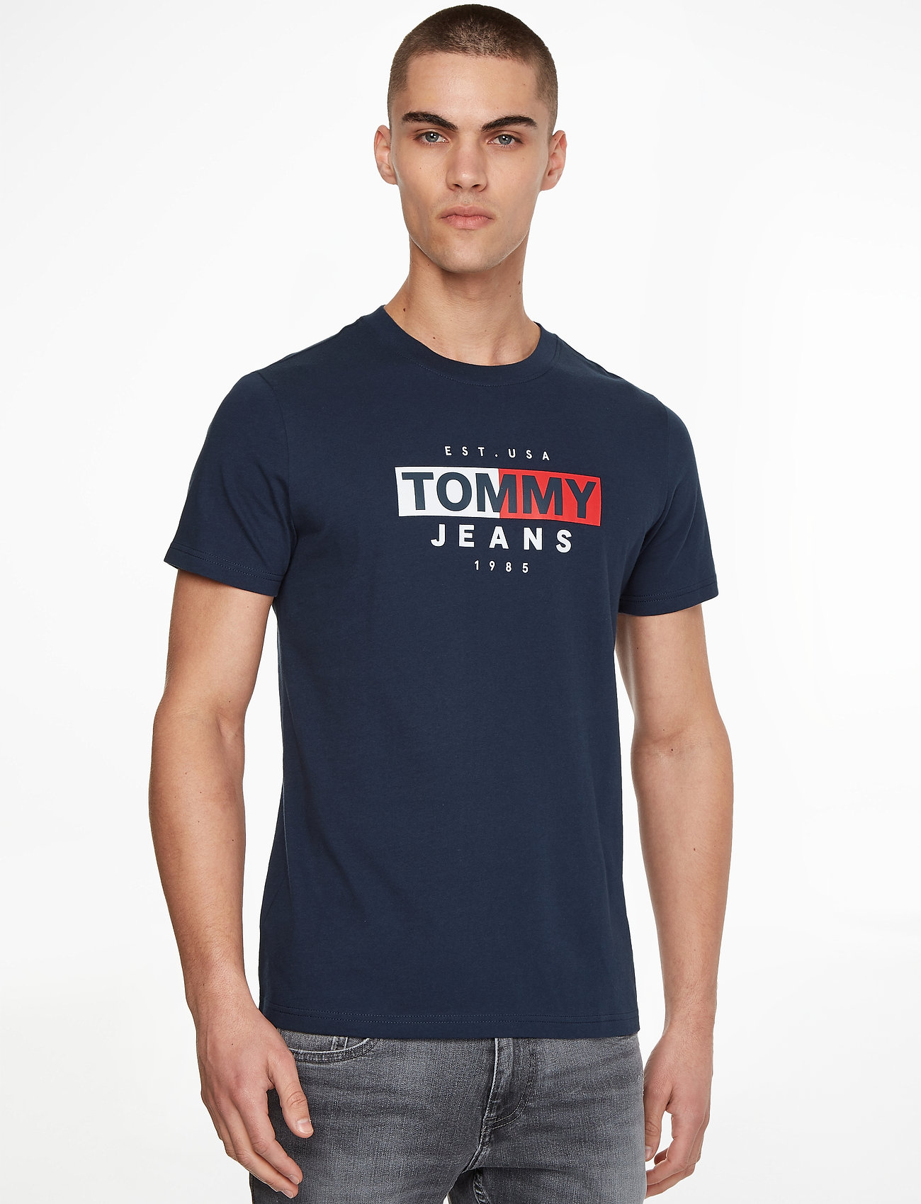 Tommy Jeans Tjm Entry Flag Tee - Vacation essentials | Boozt.com