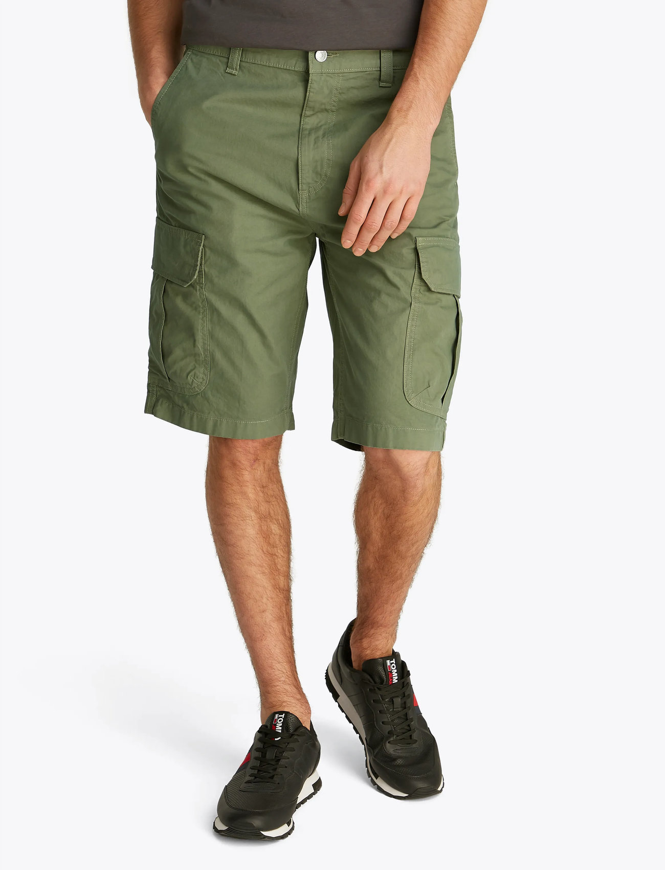 Tommy Jeans Tjm Otis Twill Reg Cargo Short, 31, Green, Shorts > Cargo Shorts, Herre