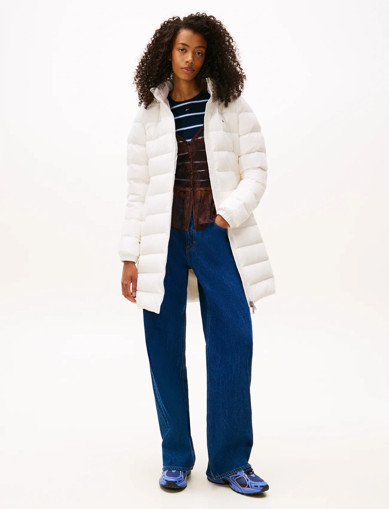 Tommy Jeans Tjw Essential Hooded Down Coat, L, White, Frakker > Vatterede Frakker, Dame