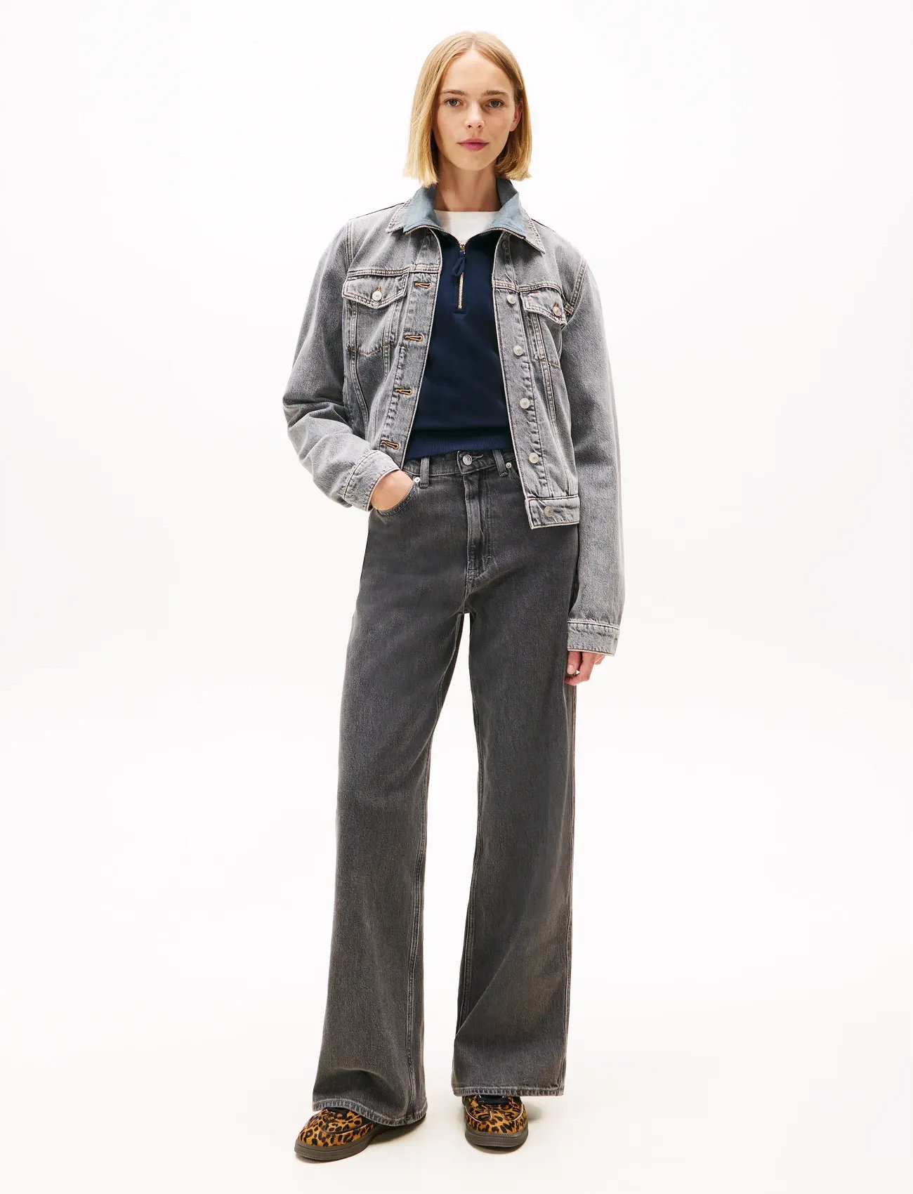 Tommy Jeans Claire Hr Wd Tab Ci4171, 28 x 30, Grey, Jeans > Vidde, Dame
