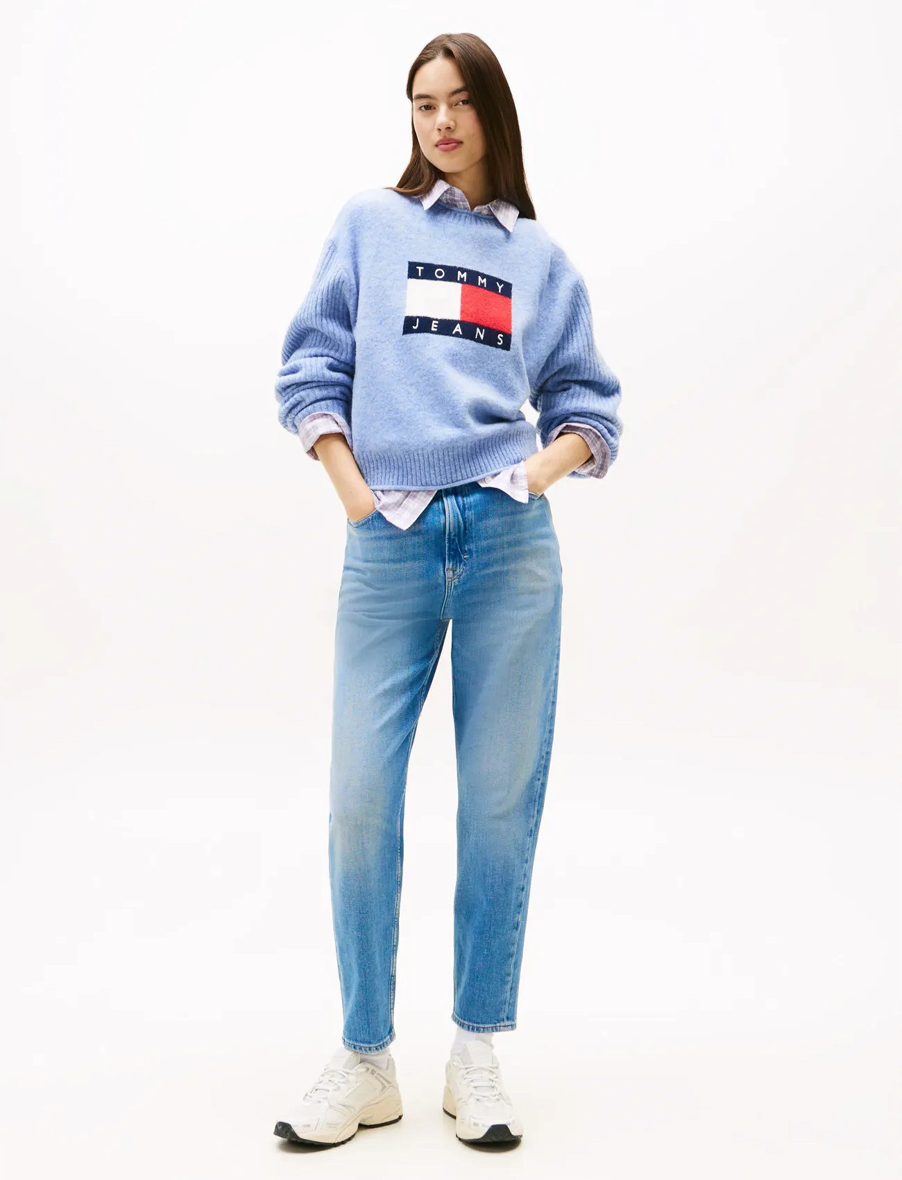 Tommy Jeans Mom Jean Uh Tpr Di5133, 29 x 30, Blue, Jeans > Mor-Jeans, Dame