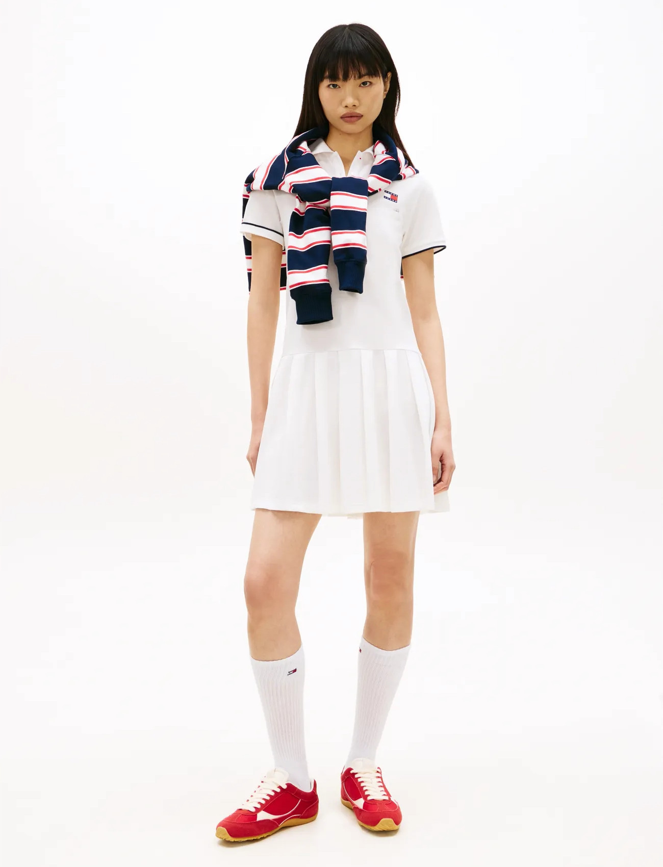 Tommy Jeans Tjw Badge Pleat Pique Dress Ext, XS, White, Sport Kjoler Og Nederdele > Sport Dresses, Dame