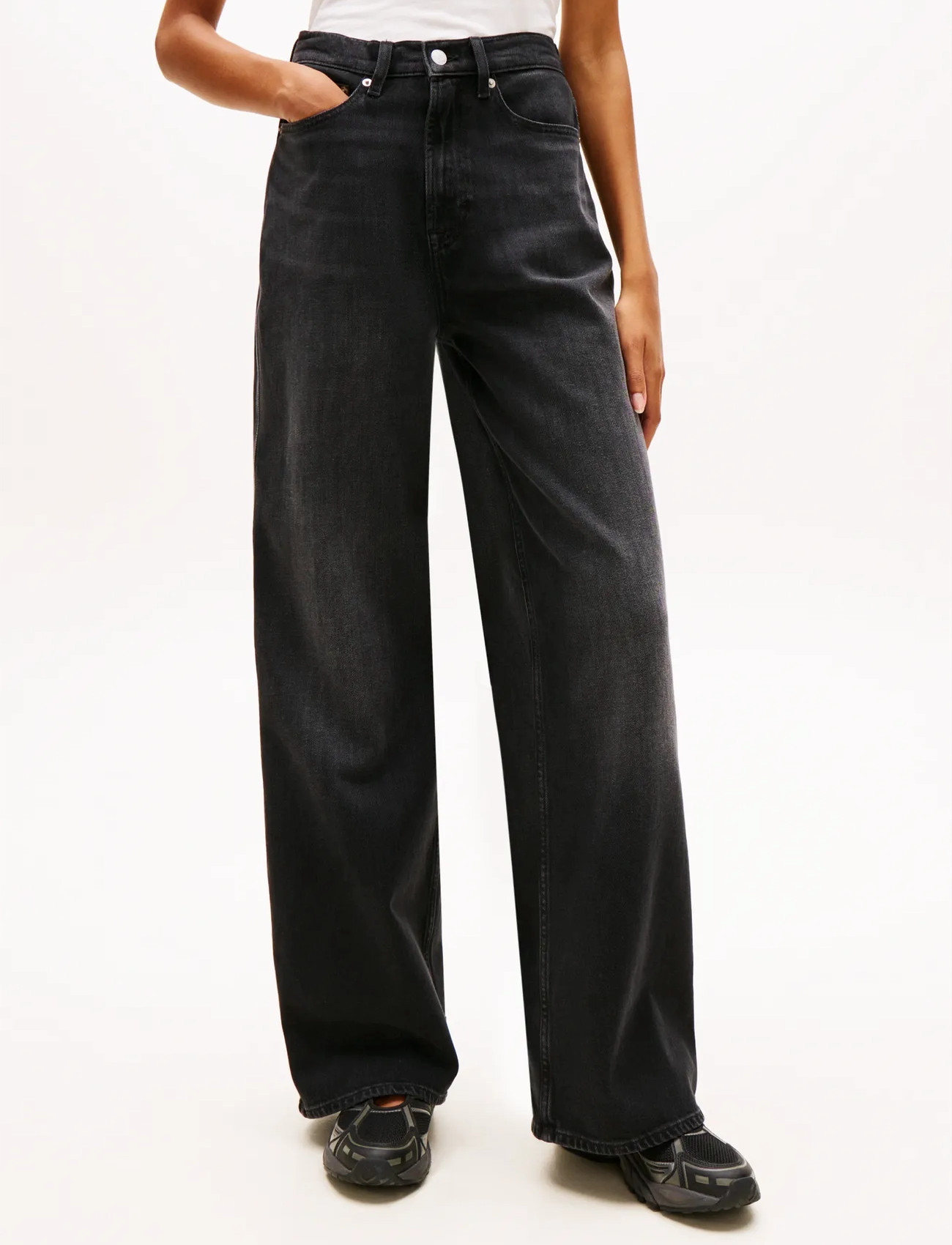 Tommy Jeans Claire Hr Wd Bi5181, 31 x 30, Black, Jeans > Vidde, Dame