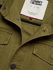 tommy jeans cargo jacket