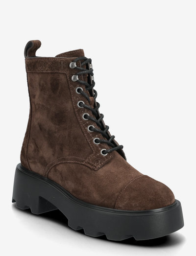 T MONOGRAM LUG ANKLE BOOT 65MM