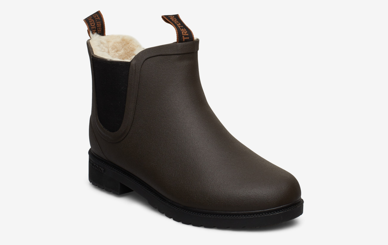 ugg boots men dillards