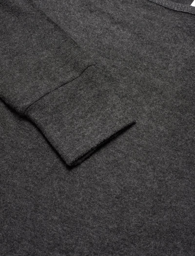 triumph thermal sweater