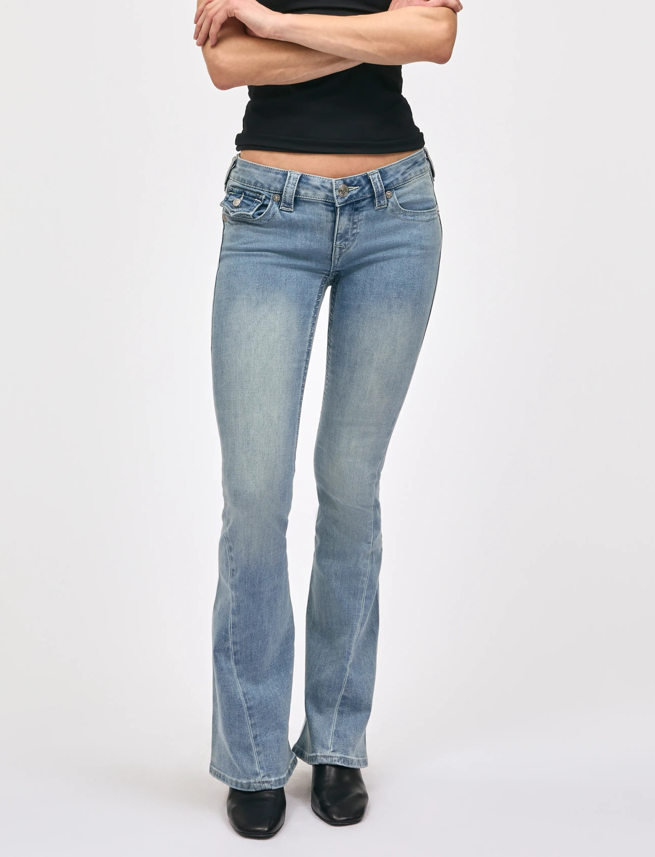 True Religion Joey Low Rise Flare, 30 x 33, Blue, Jeans > Flares, Dame