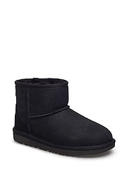 ugg k classic