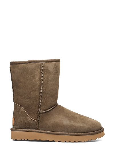 ugg w classic short ii