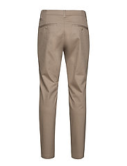 ua showdown chino tapered