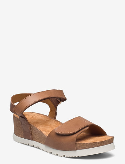 unisa platform sandals