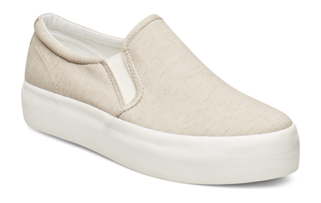 vagabond peggy slip on