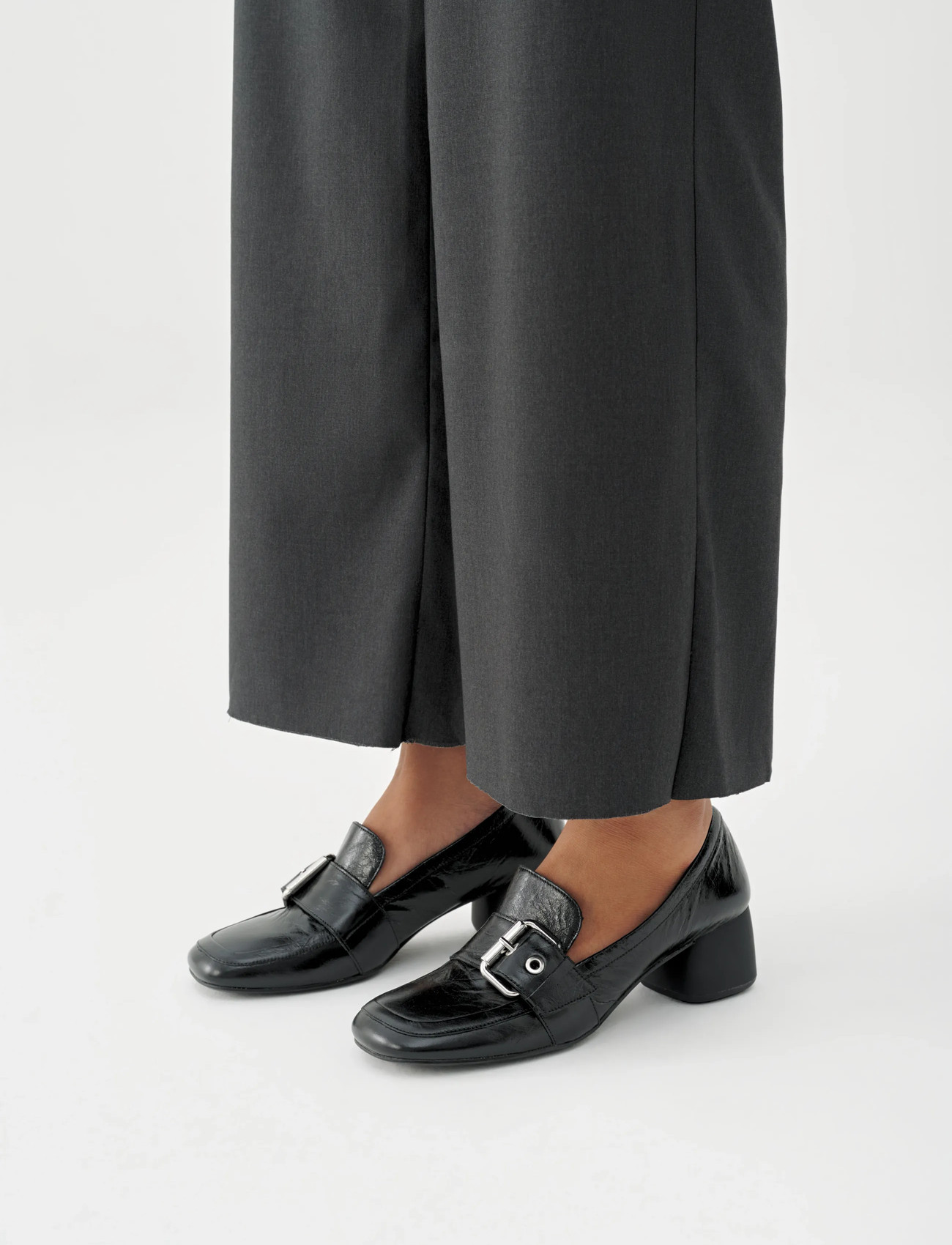 VAGABOND Livia, 39, Black, Loafers > Heeled Loafers, Dame
