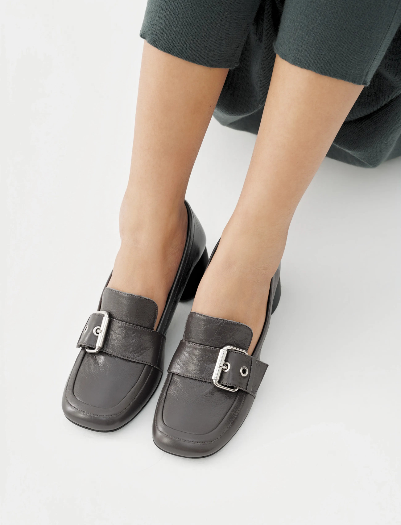 VAGABOND Livia, 40, Grey, Loafers > Heeled Loafers, Dame