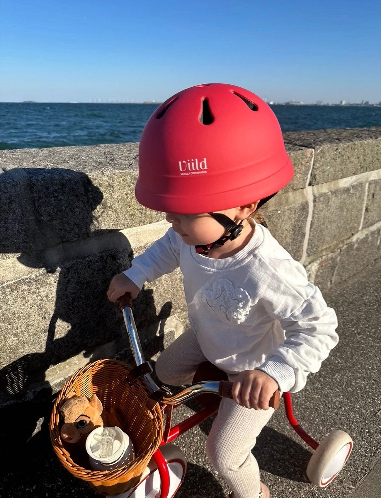 Vanilla Copenhagen Cykelhjelm - Berry - S (51-54 cm), 48/52CN, Red, Outdoor Legetøj > Helmets & Protection, Børn