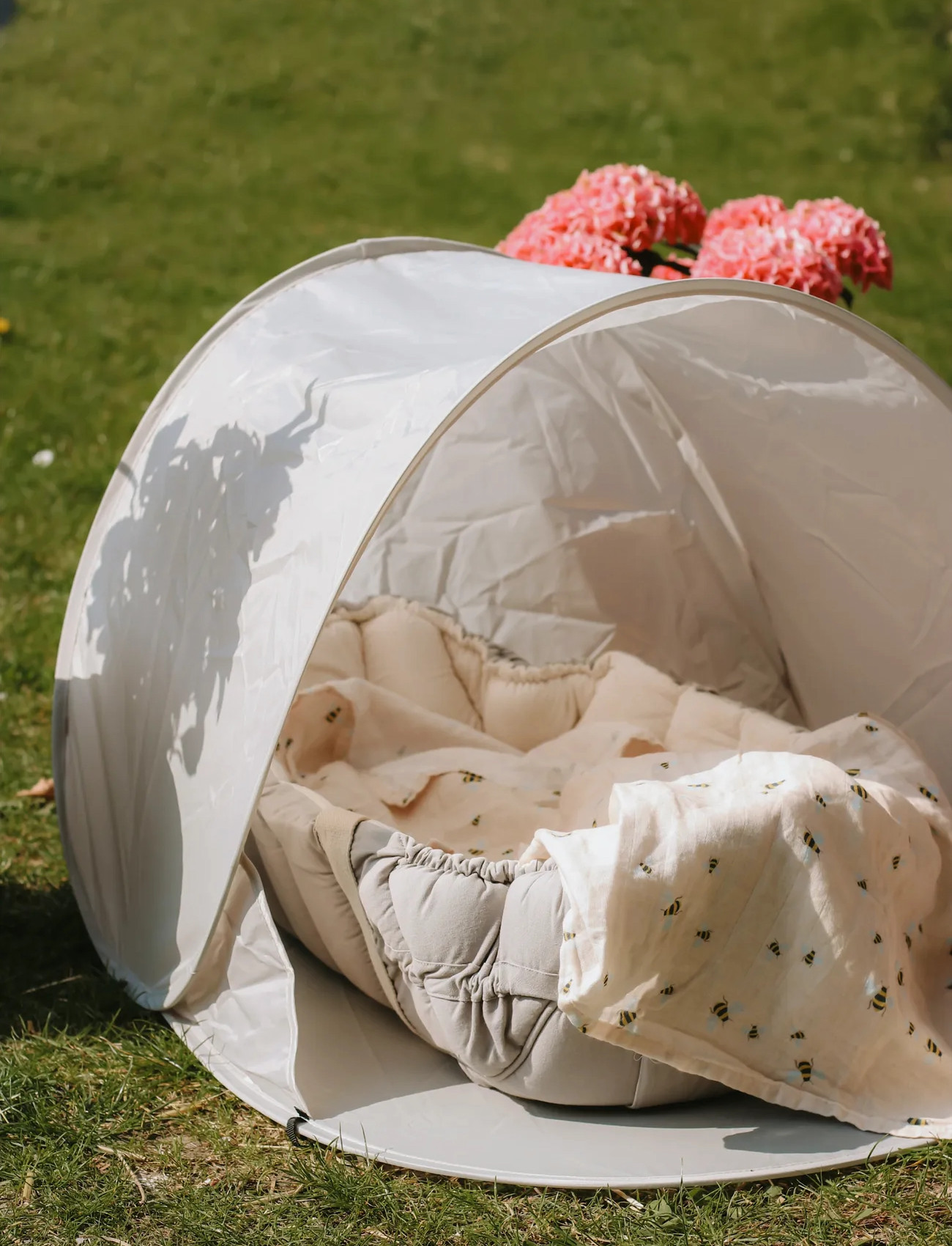 Vanilla Copenhagen Strandtelt Sleep - Pop-Up - Oyster Grey, 100X 65X 54 cm, Beige, Legetelte Og -Tunneler > Legetelt, Børn