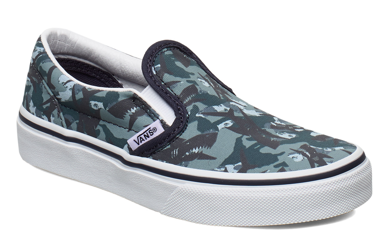 vans animal camo slip on