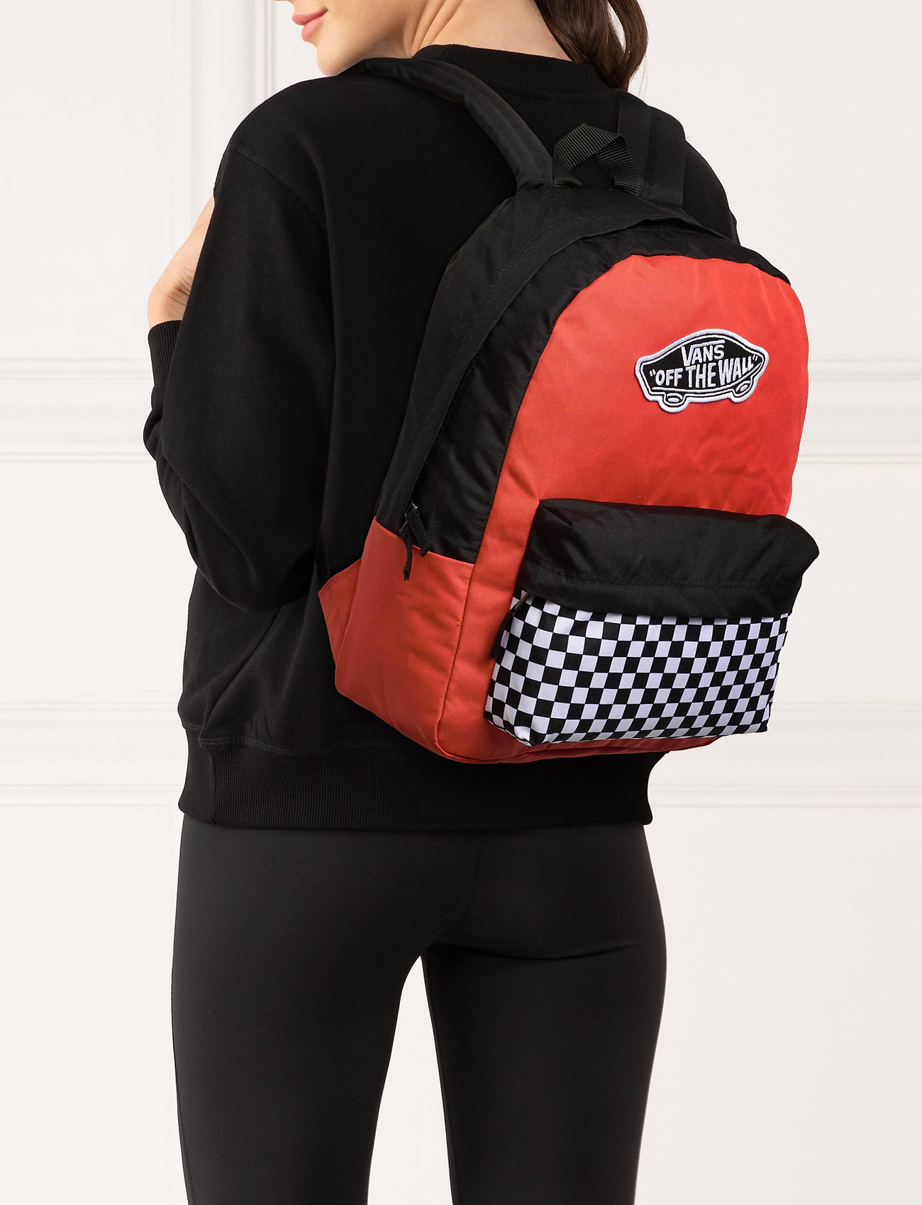 vans realm backpack checkerboard