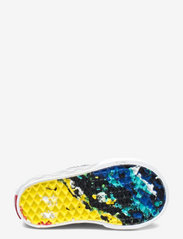 VANS - TD Authentic Elastic Lace - canva sneakers - (crayola)diysketchyourway - 4