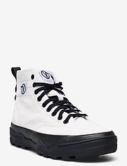 VANS - UA Sentry WC - sneakers - (suede) true white/black - 0