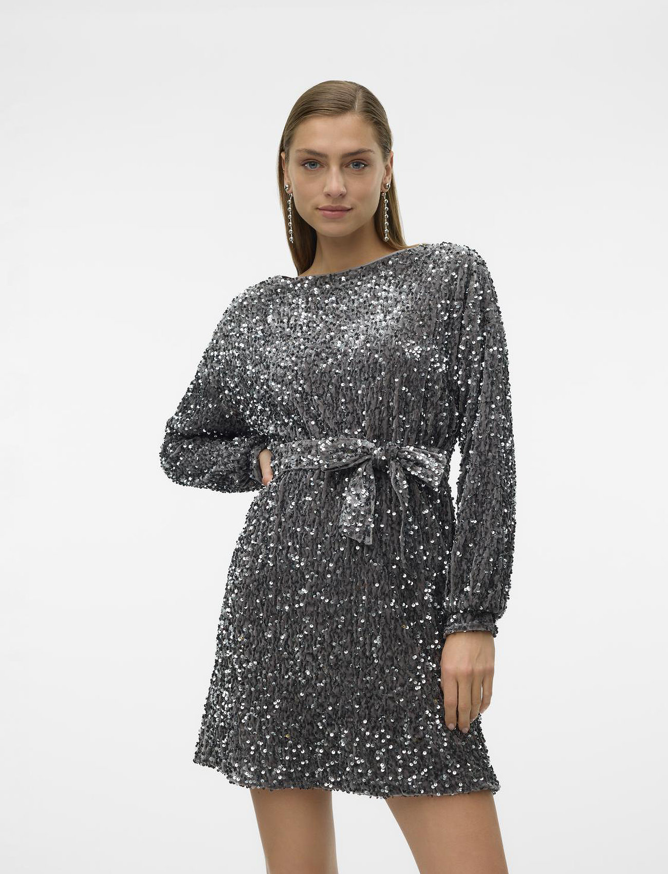 Vero Moda Vmbella Ls Boatneck Short Dress Jrs, M, Silver, Kjoler > Kort Kjole, Dame