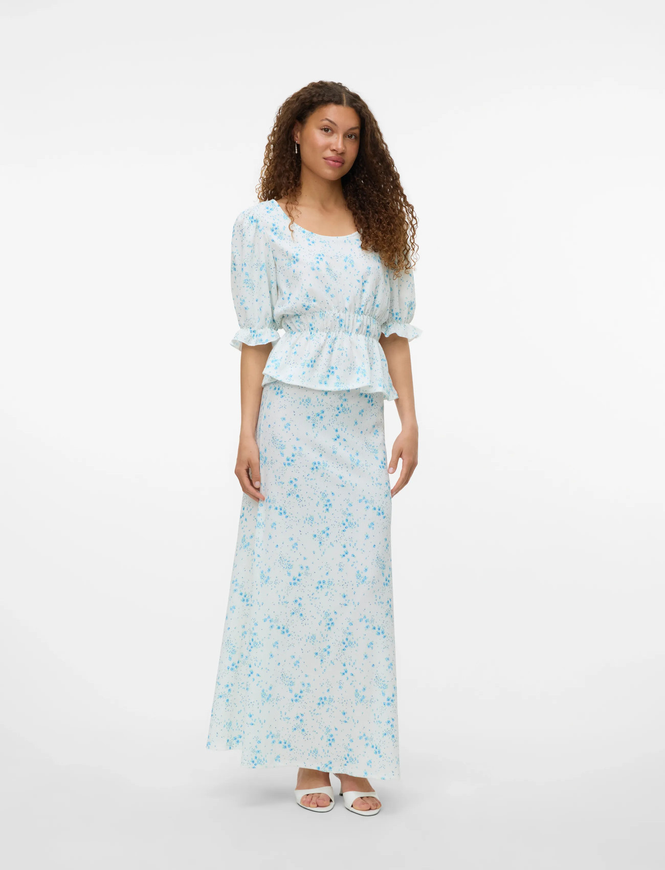 Vero Moda Vmsomya 2/4 Versatile Top Vma, L, White, Bluser > Kortærmede, Dame