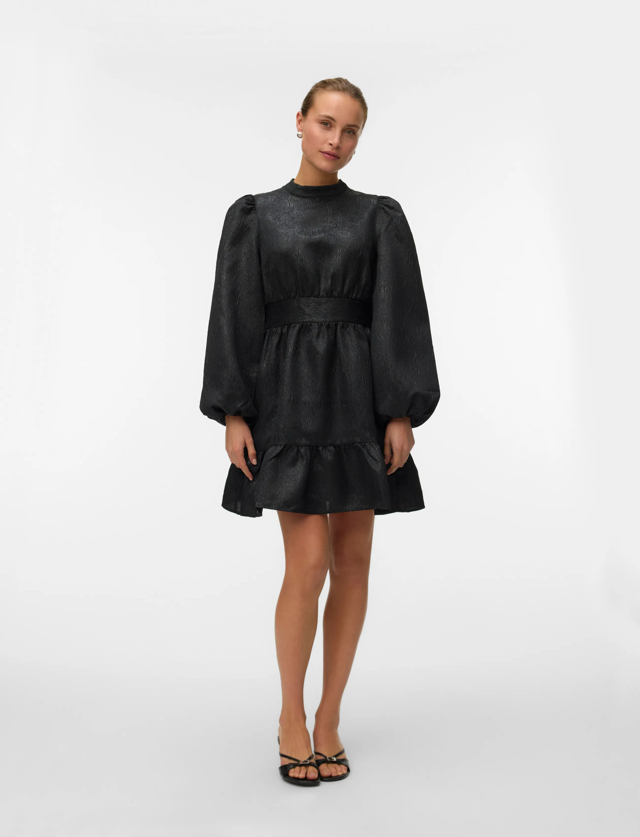 Vero Moda Vmsulle New Ls Short Dress Wvn Exp, L, Black, Kjoler > Kort Kjole, Dame