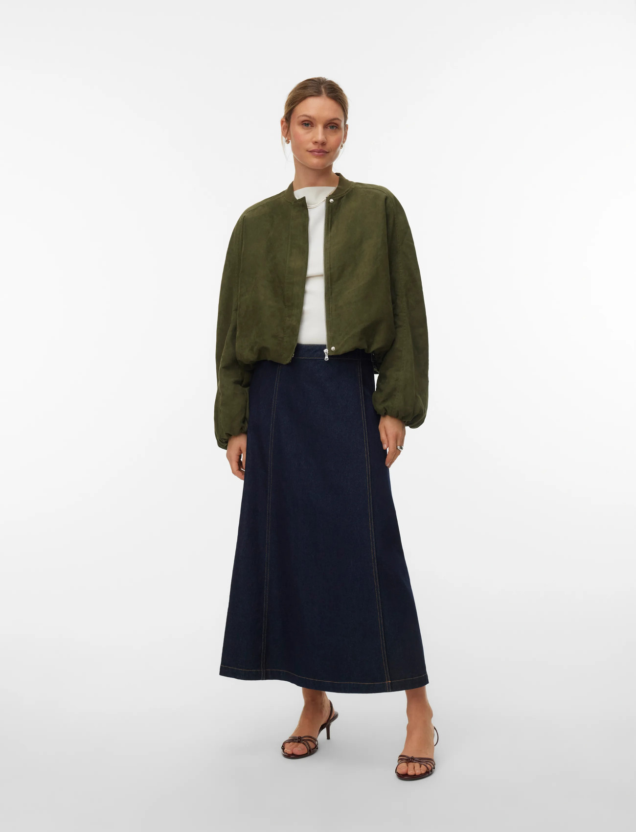 Vero Moda Vmkathy Ls Bomber Wvn Exp, M, Khaki green, Jakker > Bomberjakker, Dame