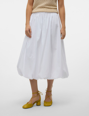 vm10329145_csnowwhite_v175598_
