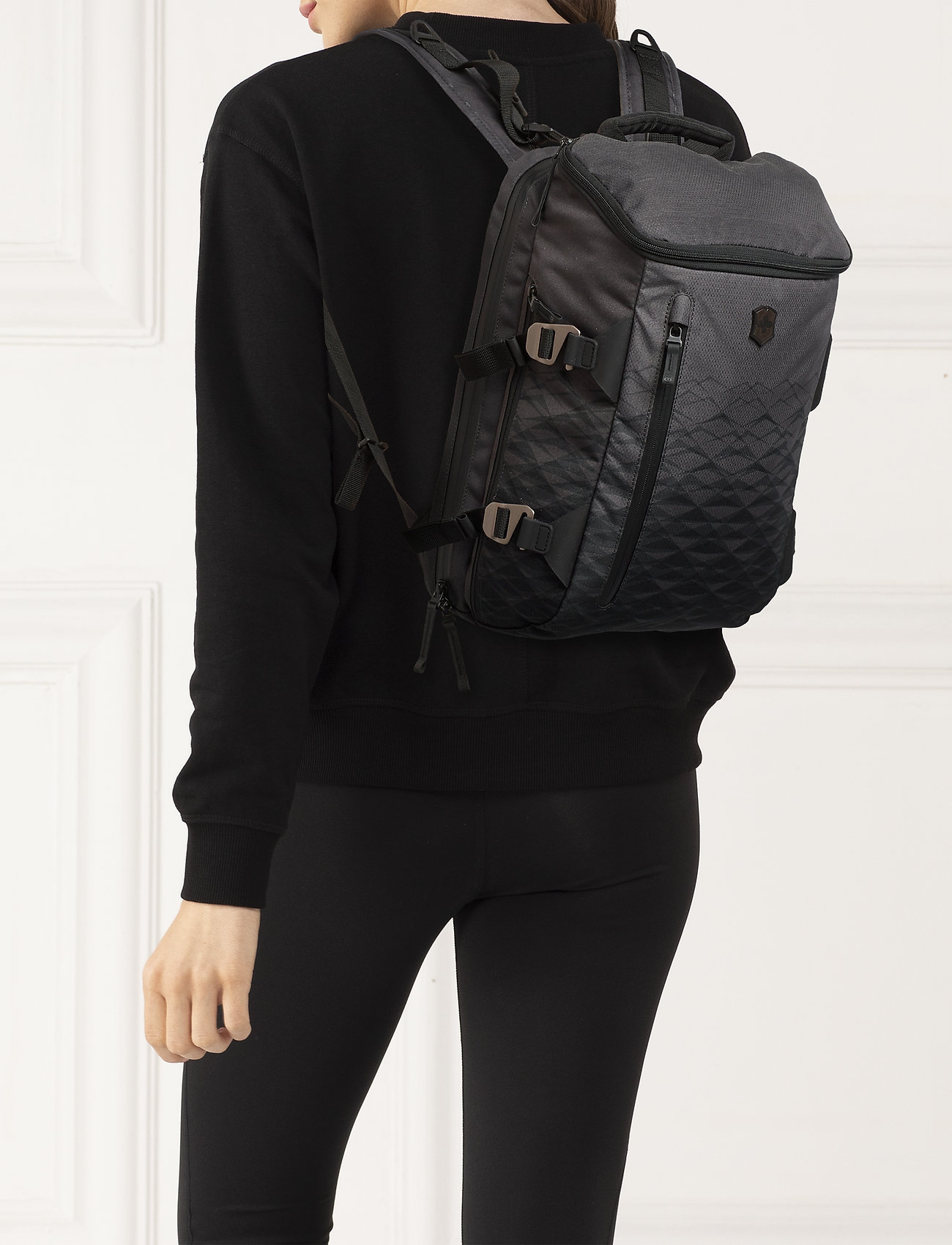 Victorinox Vx Touring Backpack Outlet 