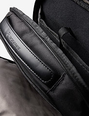 altmont professional compact laptop backpack