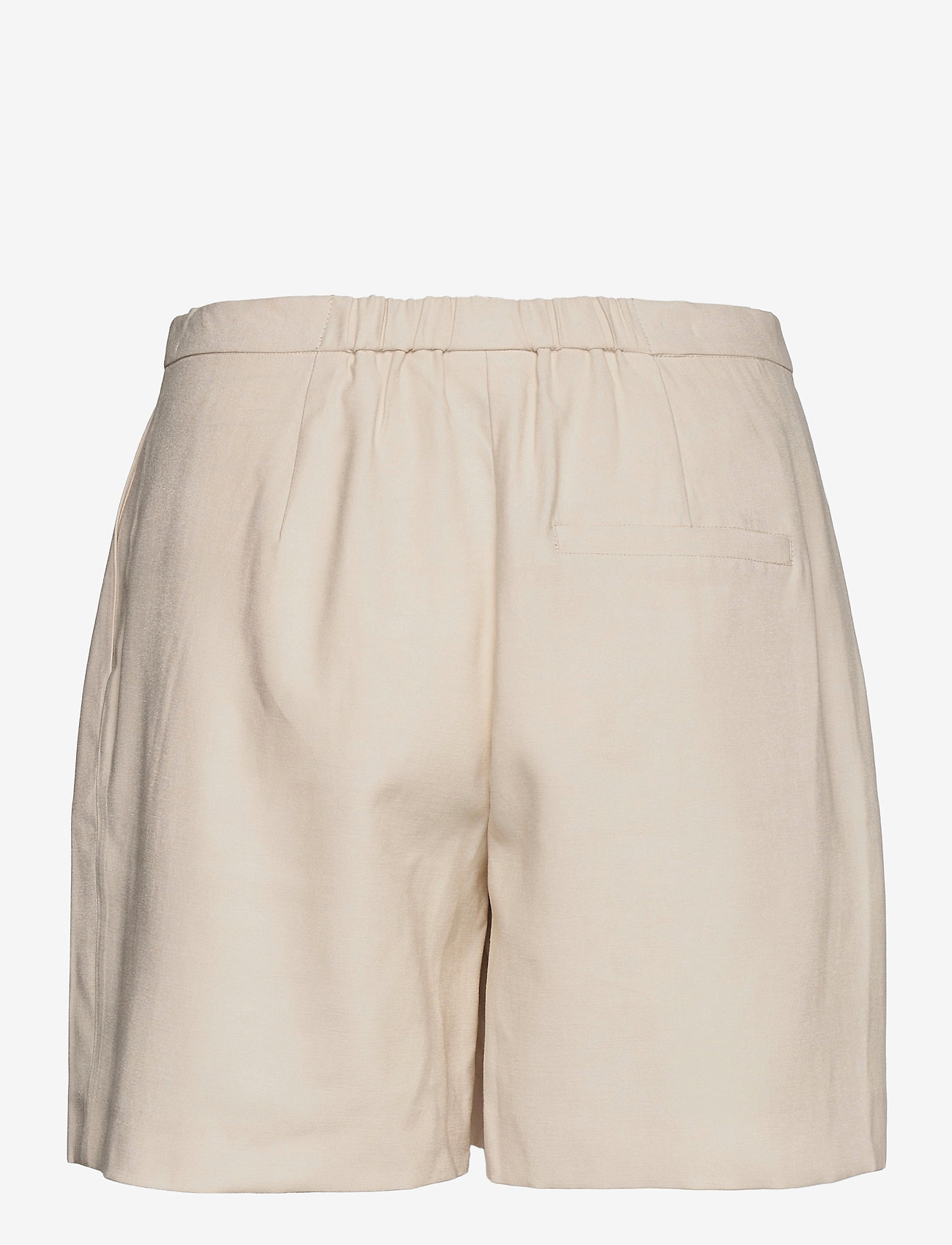 vila shorts