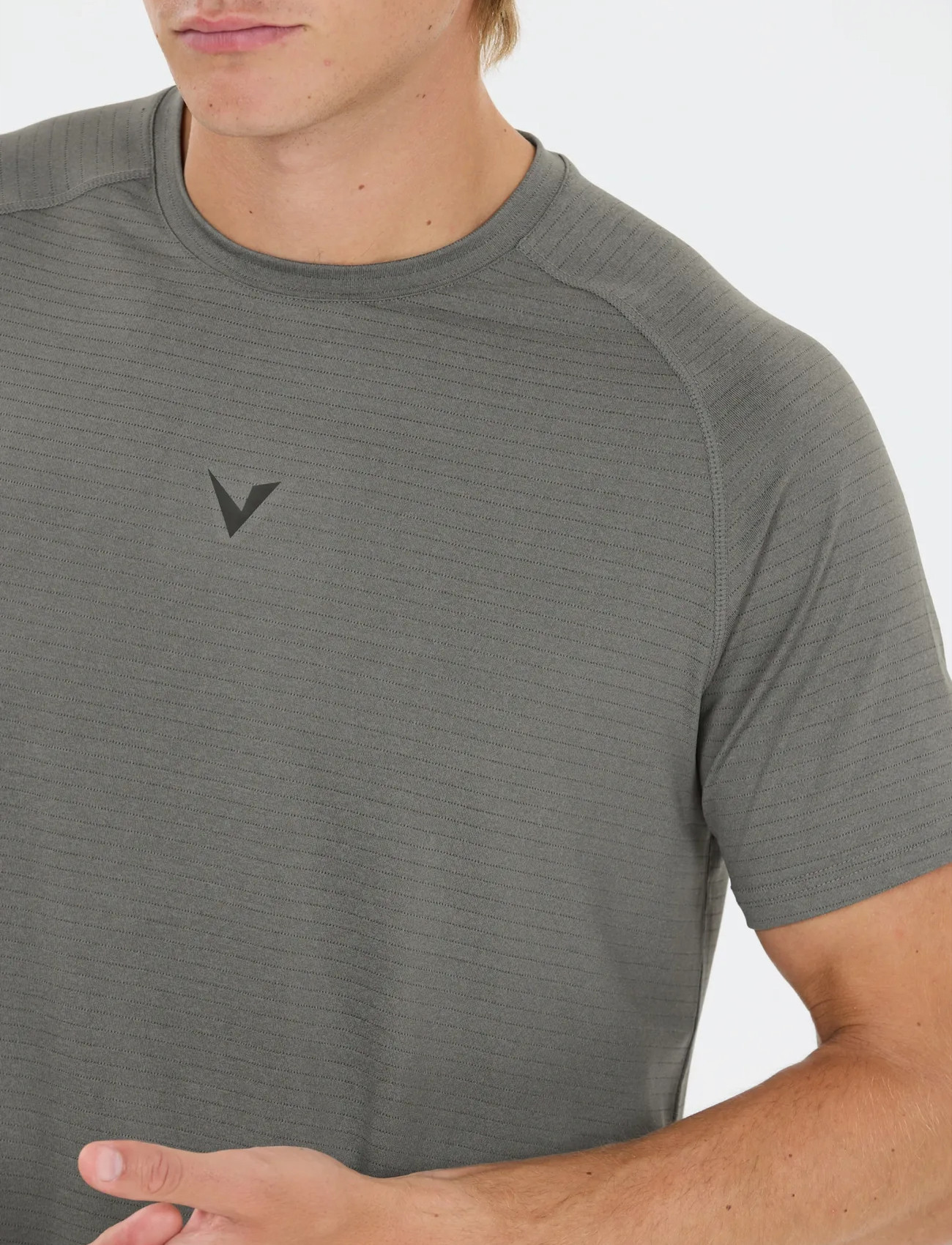 Virtus Neva M S/S Tee, M, Grey, Sport Overdele > Sport T-shirts, Herre
