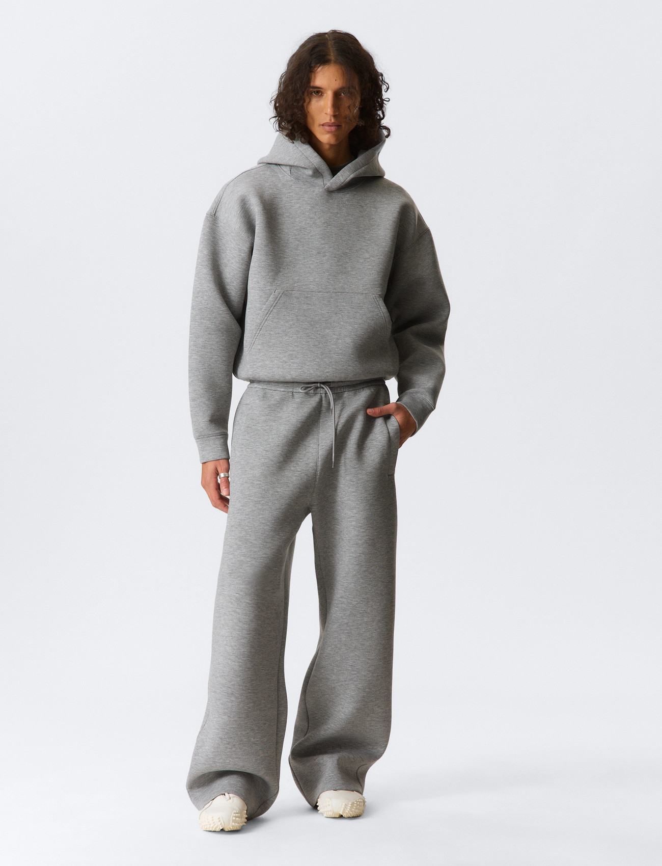 Weekday Loose Fit Scuba Sweatpants, XL, Grey, Underdele > Joggingbukser, Herre
