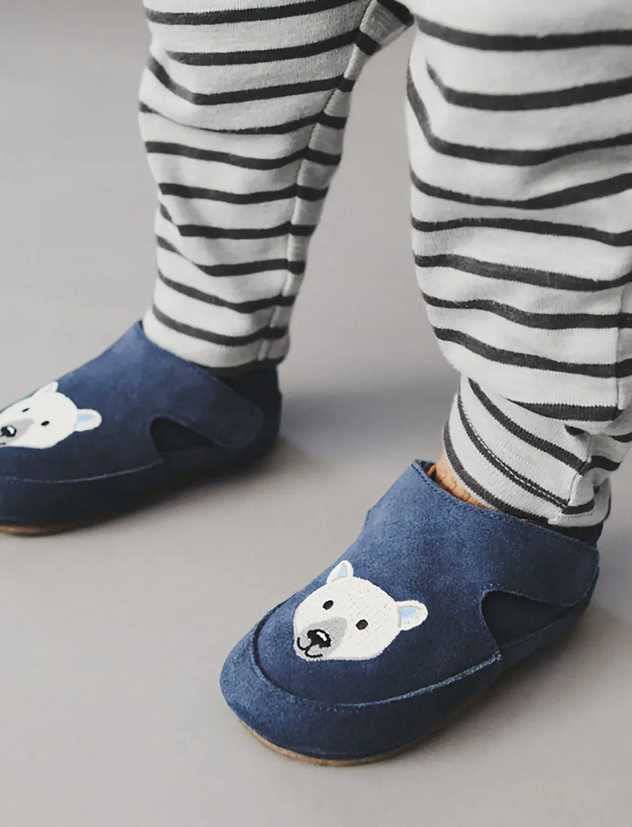 Wheat Pixi Indoor Shoe, 23, Navy, Sko > Tøfler Og Indendørssko, Børn