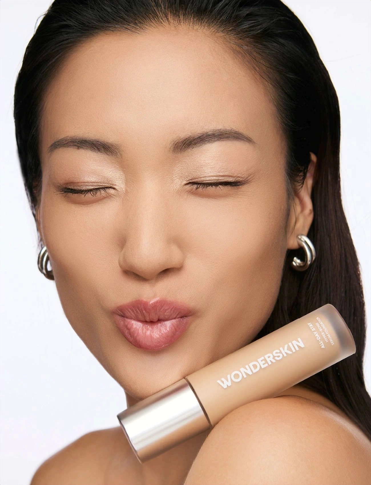 Wonderskin Hyper Bond All-Day Stay Serum Foundation, 30 ml, Ansigt > Foundation, Dame
