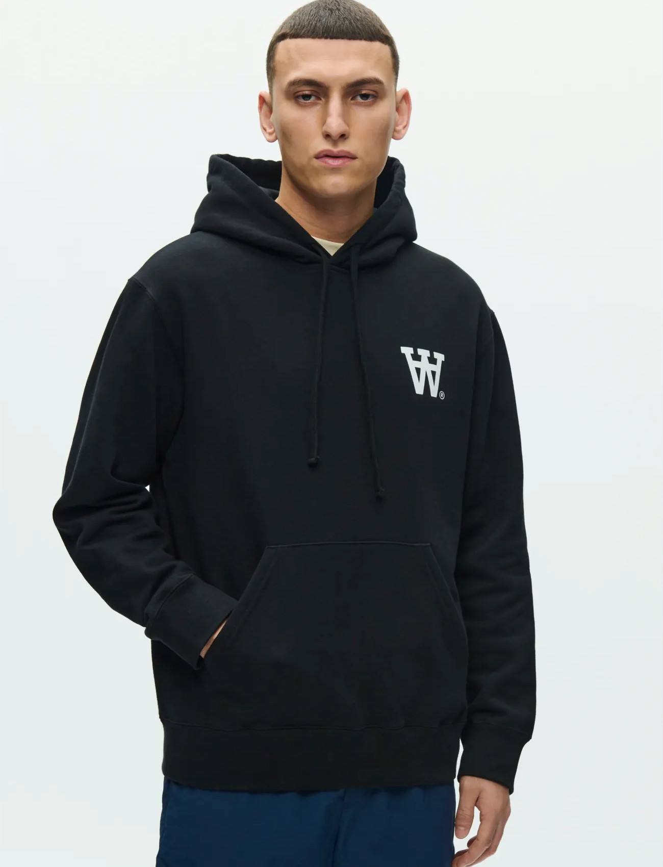 WOOD WOOD Wwcass Aa Print Hoodie 25219, M, Black, Sweatshirts & Hættetrøjer > Hættetrøjer, Herre