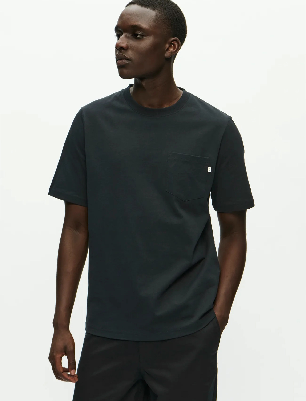 WOOD WOOD Wwbobby Pocket Tee 25220, XXL, Black, T-Shirts > Kortærmede, Herre