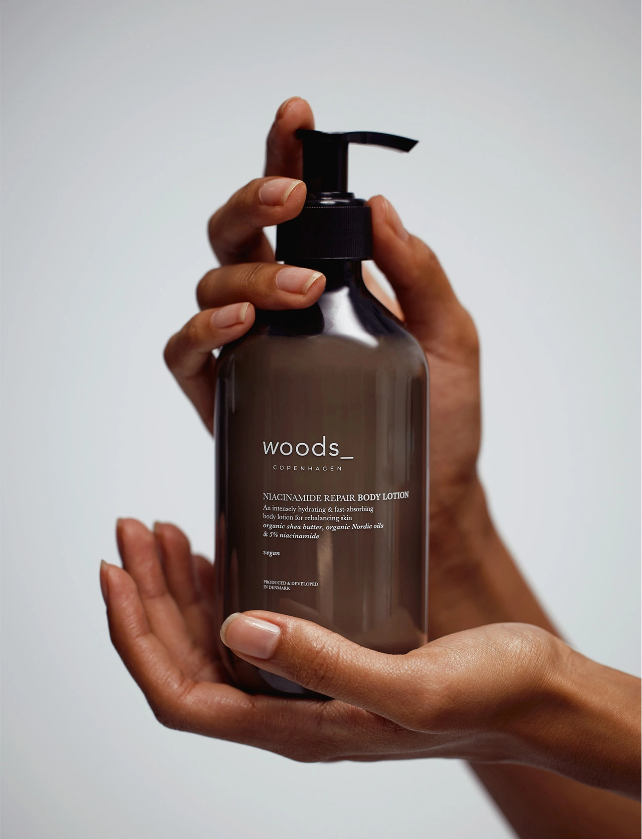 woods_ copenhagen Niacinamide Repair Body Lotion, 400 ml, Nude, Kropspleje > Cremer & Lotions & Bodybutter, Dame