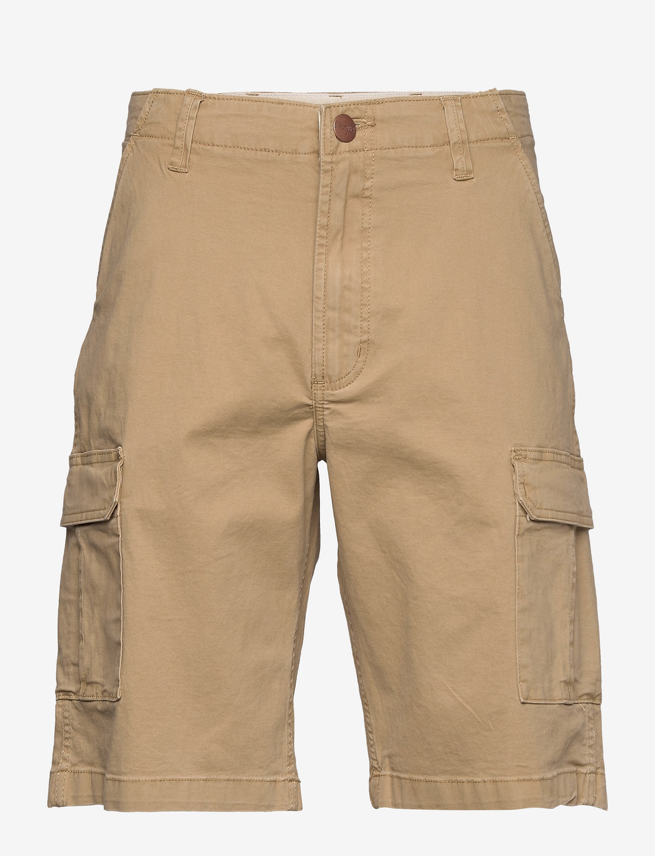 wrangler cargo shorts with 2 tech pockets