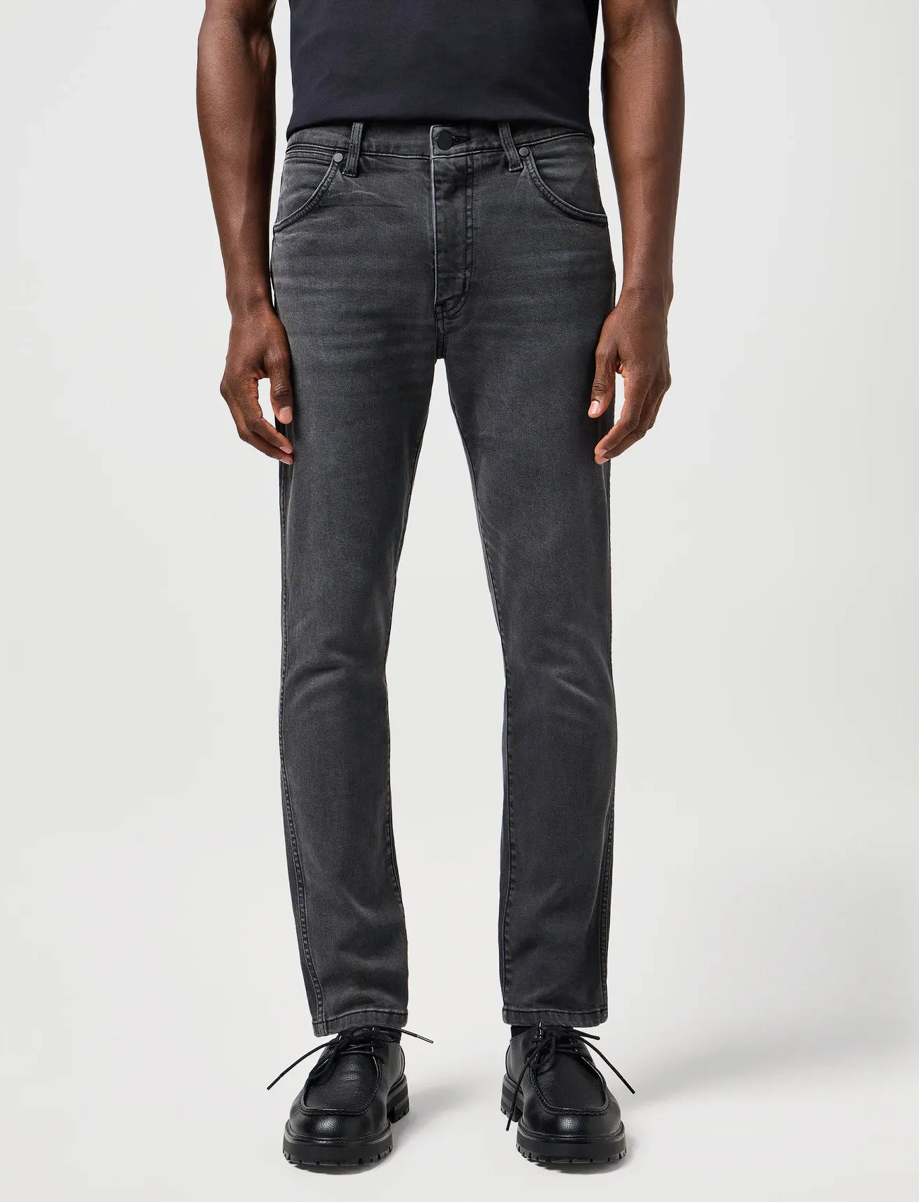 Wrangler Larston, 31 x 32, Black, Jeans > Almindelige, Herre
